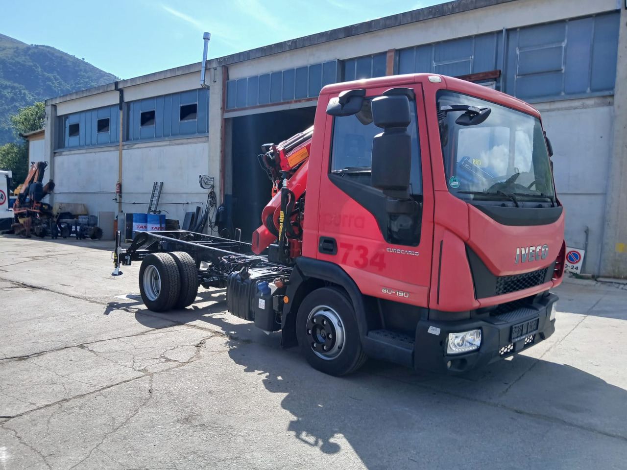 Camion grue IVECO EUROCARGO 80-190: photos 15