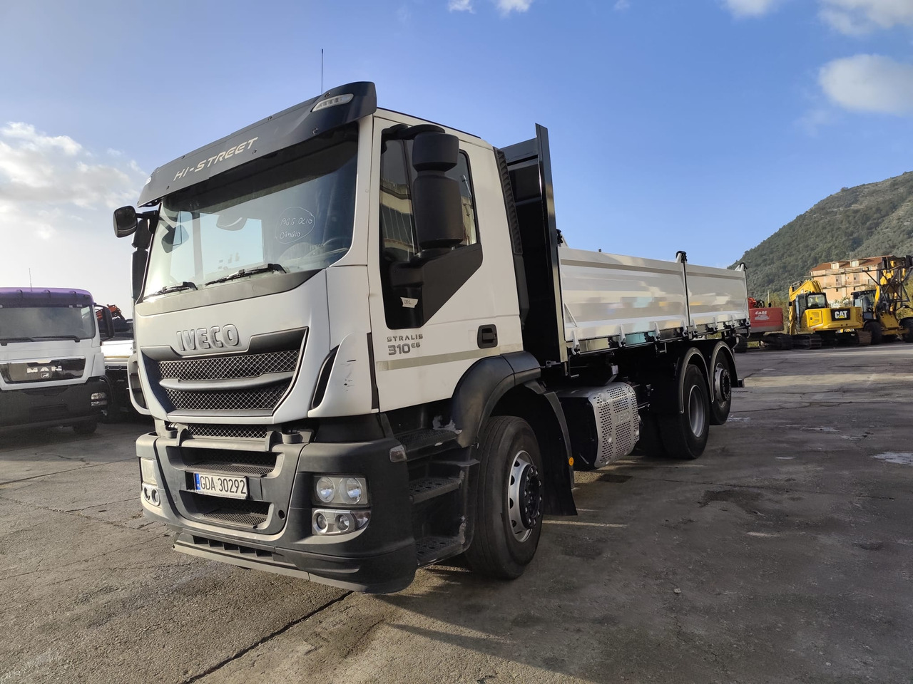 IVECO STRALIS AD 260S31 - Camion benne: photos 1 IVECO STRALIS AD 260S31 - Camion benne: photos 1