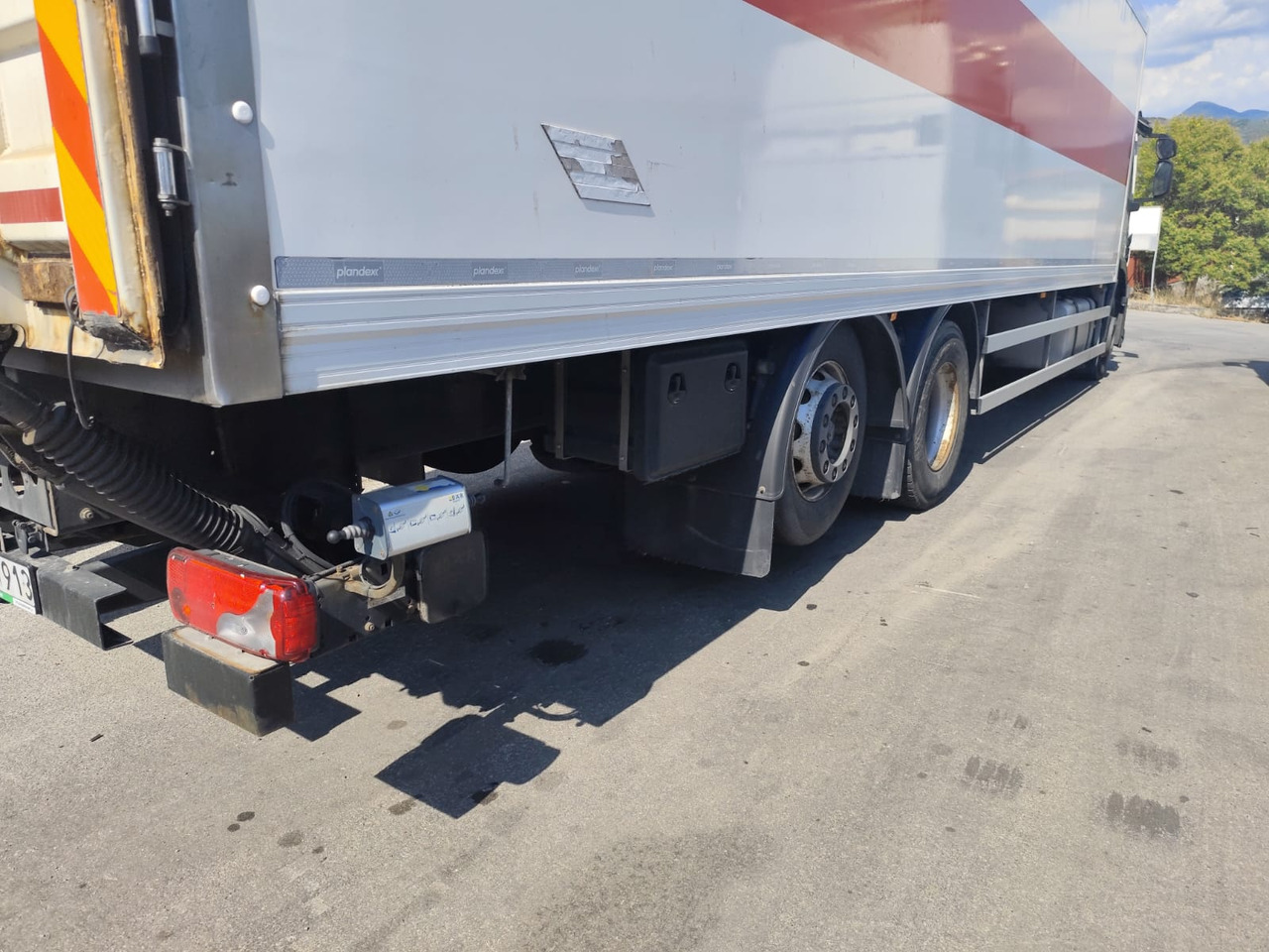 IVECO STRALIS AD 260S31 XP - Camion fourgon: photos 3 IVECO STRALIS AD 260S31 XP - Camion fourgon: photos 3