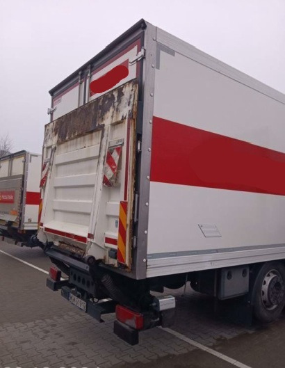 IVECO STRALIS AD 260S31 XP - Camion fourgon: photos 4 IVECO STRALIS AD 260S31 XP - Camion fourgon: photos 4