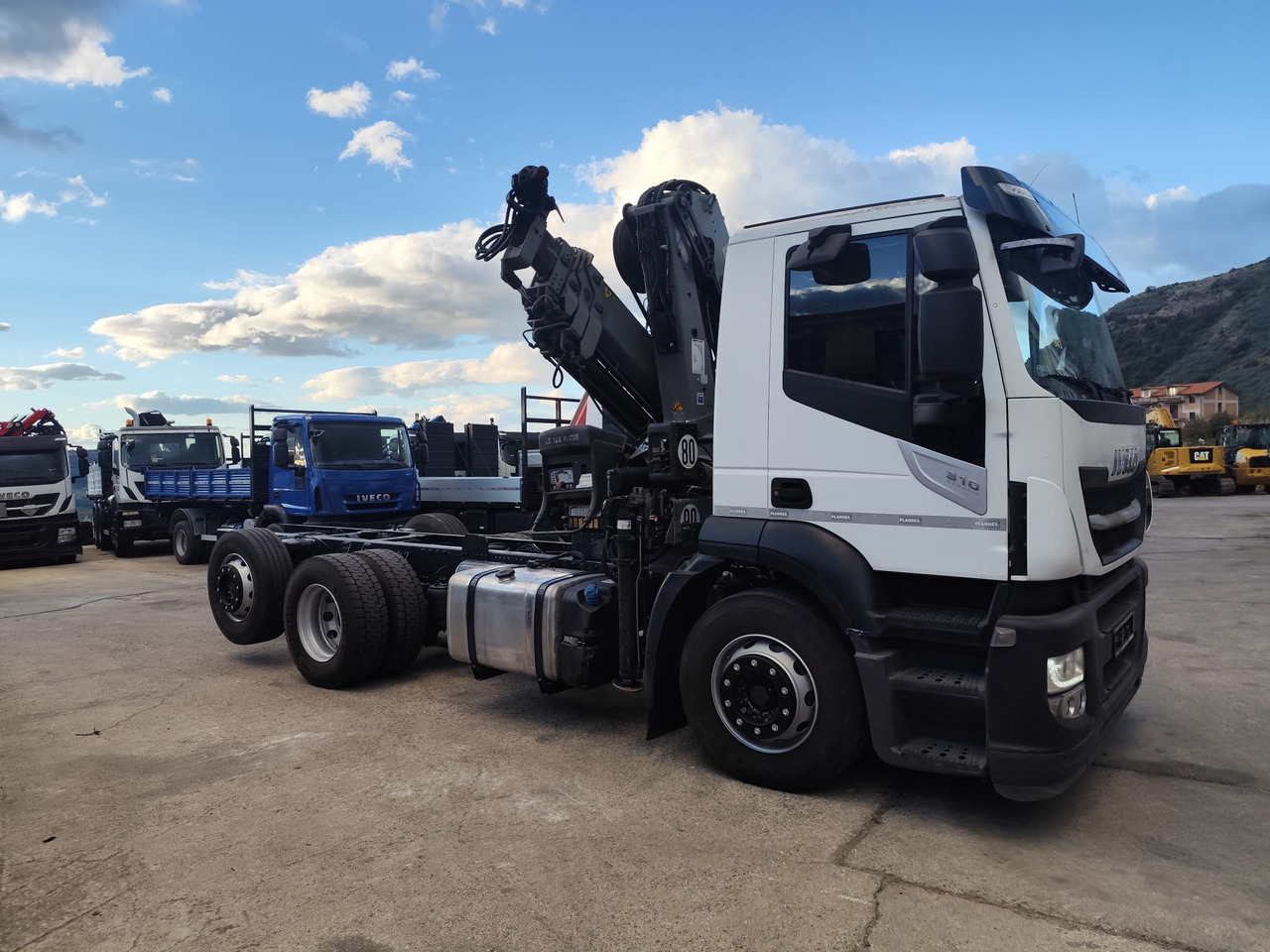 IVECO STRALIS AD 260S31 Y/P - Camion benne, Camion grue: photos 3 IVECO STRALIS AD 260S31 Y/P - Camion benne, Camion grue: photos 3