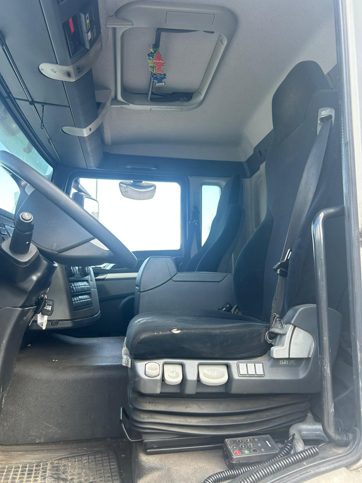 Camion plateau MAN TGS 26.360: photos 25