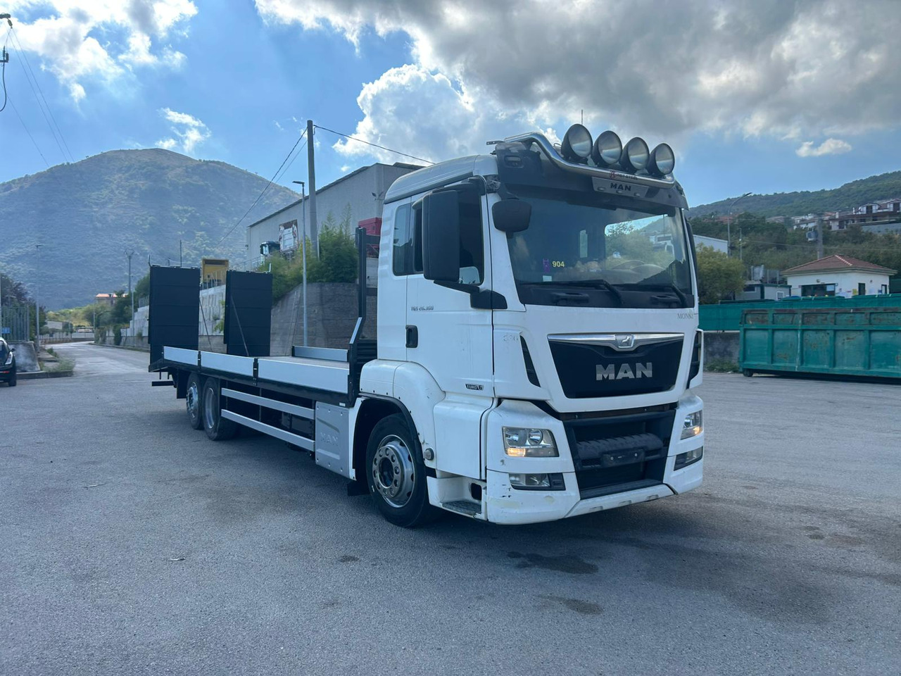 Camion plateau MAN TGS 26.360: photos 9