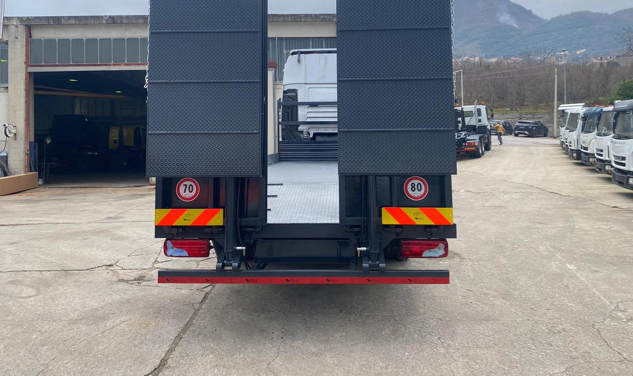 MAN TGX 26.480 - Camion plateau: photos 2 MAN TGX 26.480 - Camion plateau: photos 2