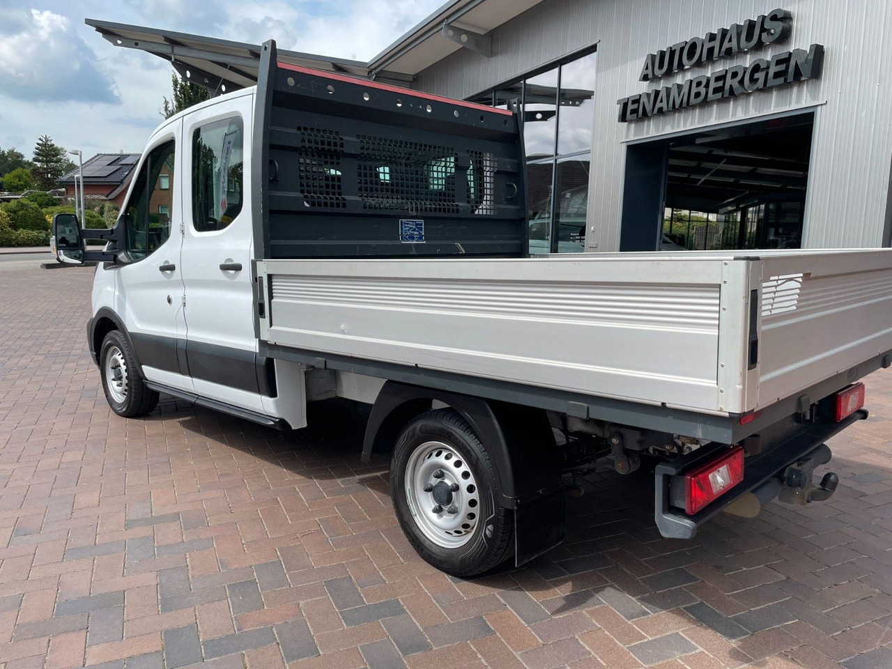 Ford Transit Pritsche 2,0 310 L2 DoKa Klima DAB AHK - Utilitaire plateau, Utilitaire double cabine: photos 5 Ford Transit Pritsche 2,0 310 L2 DoKa Klima DAB AHK - Utilitaire plateau, Utilitaire double cabine: photos 5