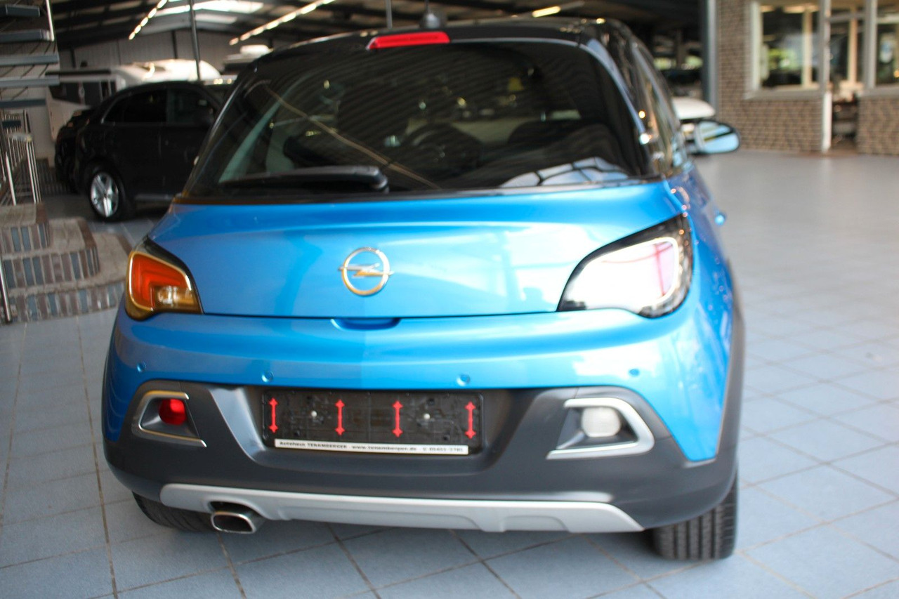 Opel Adam Rocks Sitz/Lenkradheizung Bluetooth - Voiture: photos 4 Opel Adam Rocks Sitz/Lenkradheizung Bluetooth - Voiture: photos 4