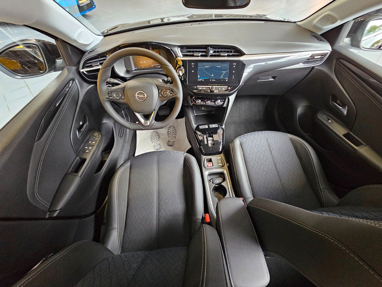 Opel Corsa F e Elegance Navi Pro SHZ LED 50KW DAB - Voiture: photos 5 Opel Corsa F e Elegance Navi Pro SHZ LED 50KW DAB - Voiture: photos 5