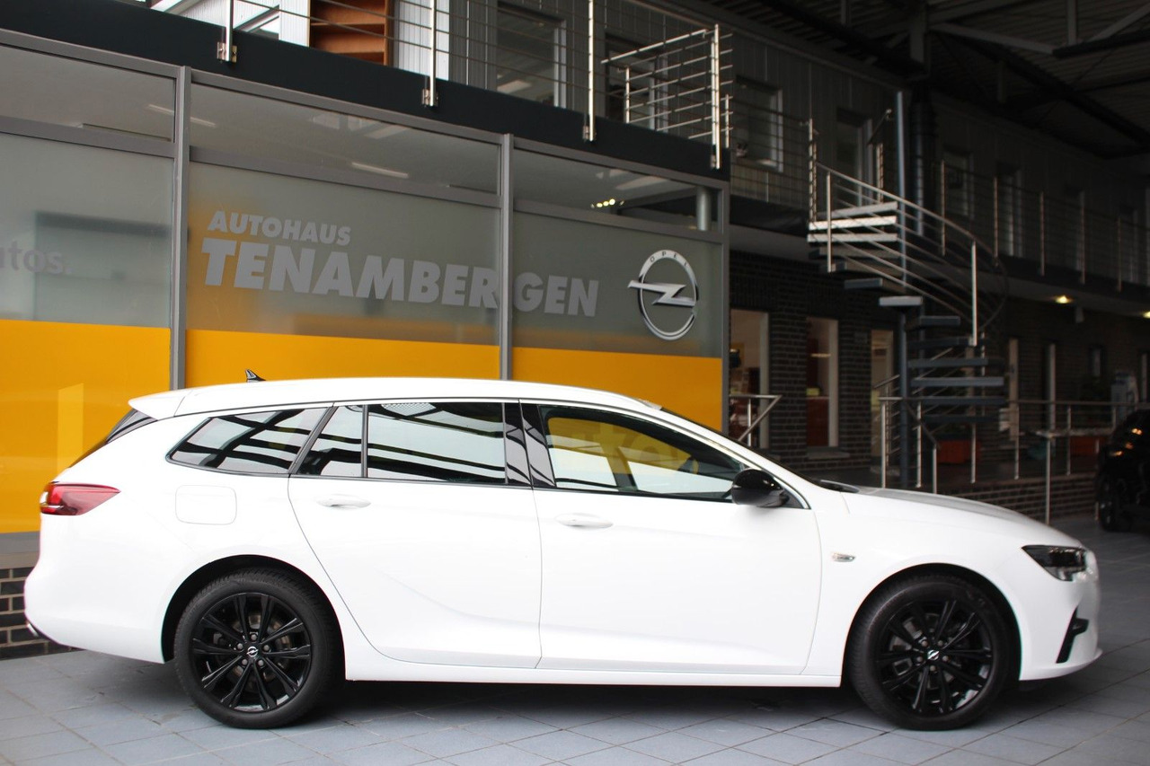 Opel Insignia B ST 4x4 Leder Massage Bose Matrix AHK - Voiture: photos 3 Opel Insignia B ST 4x4 Leder Massage Bose Matrix AHK - Voiture: photos 3