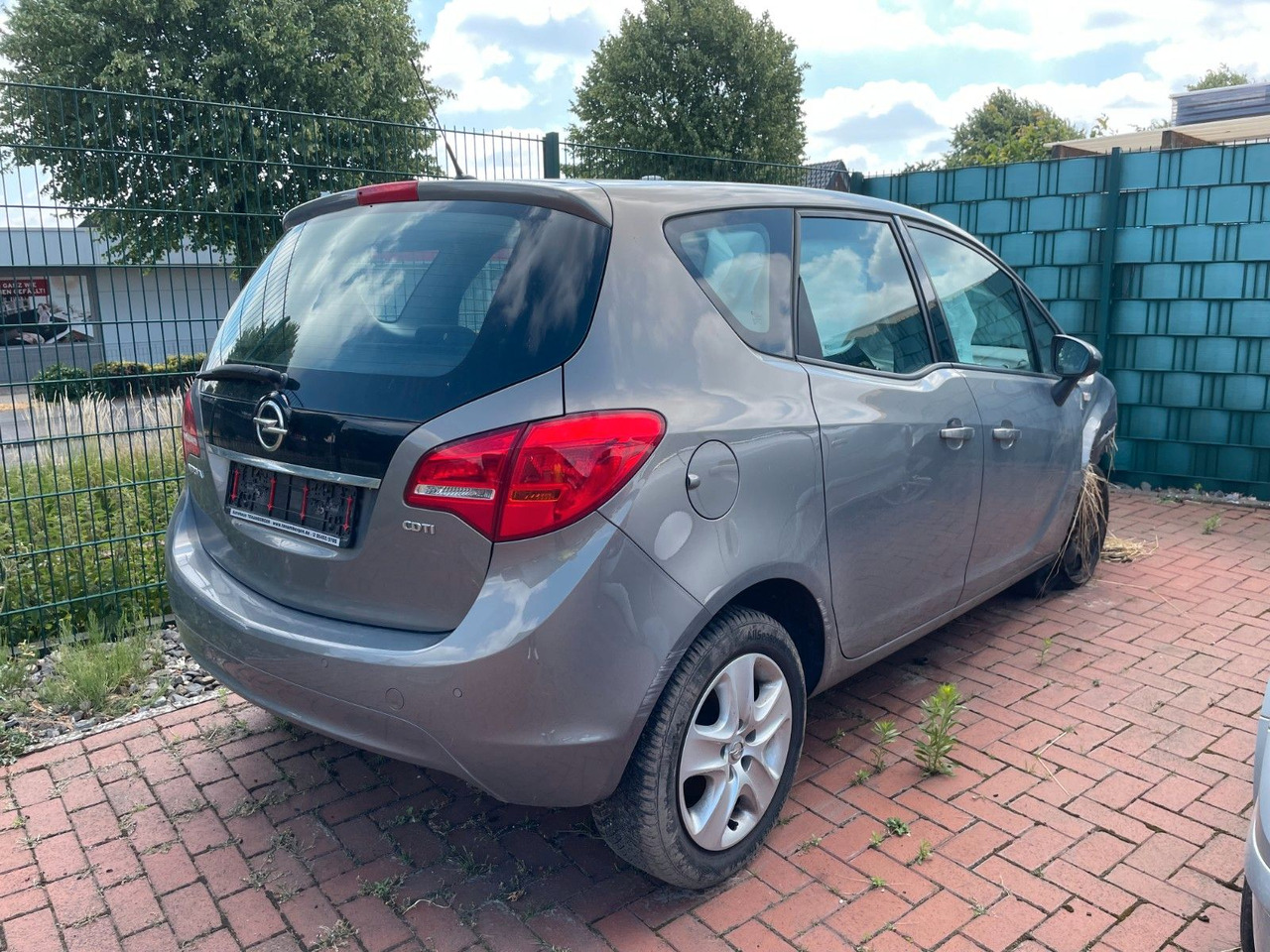 Opel Meriva B Edition - Transport de personnes: photos 2 Opel Meriva B Edition - Transport de personnes: photos 2