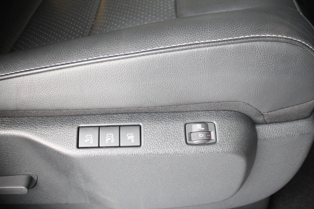 Transport de personnes Opel Zafira Life M 2.0 CDTI 8-G Leder Xenon AHK ACC: photos 16