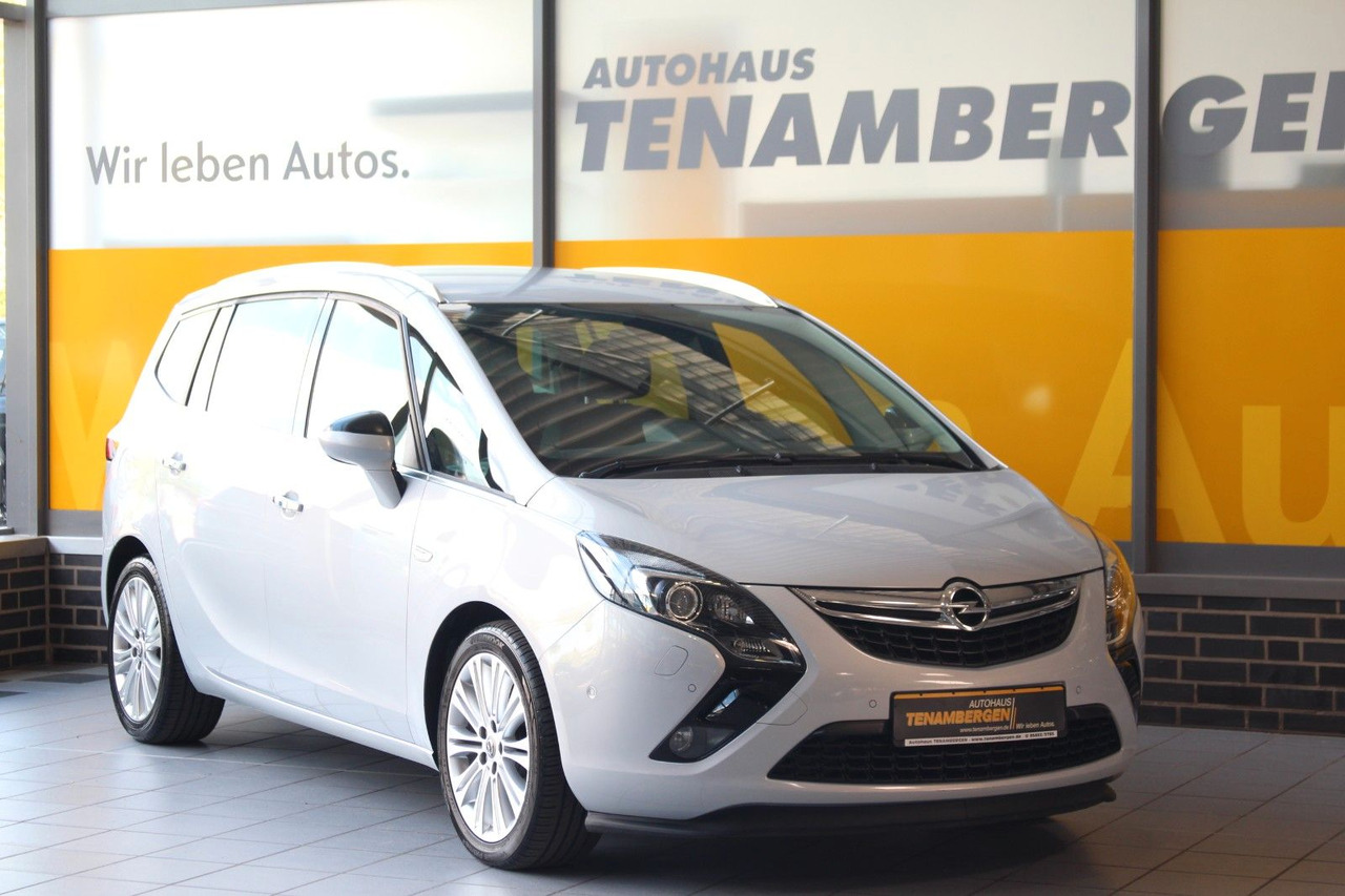 Opel Zafira Tourer Navi Innovation Bi Xenon Bluetooth - Transport de personnes: photos 2 Opel Zafira Tourer Navi Innovation Bi Xenon Bluetooth - Transport de personnes: photos 2