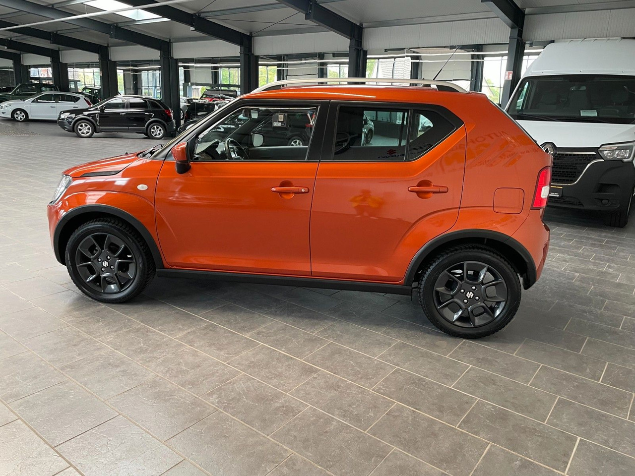 Suzuki Ignis 1.2 Comfort /Hybrid/Automatik/DAB/Navi - Voiture: photos 5 Suzuki Ignis 1.2 Comfort /Hybrid/Automatik/DAB/Navi - Voiture: photos 5