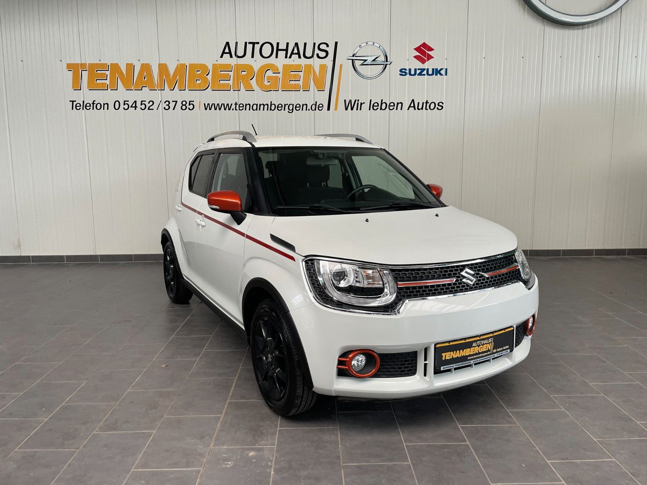 Suzuki Ignis 1,2 Intro Edtion+ - Voiture: photos 1 Suzuki Ignis 1,2 Intro Edtion+ - Voiture: photos 1
