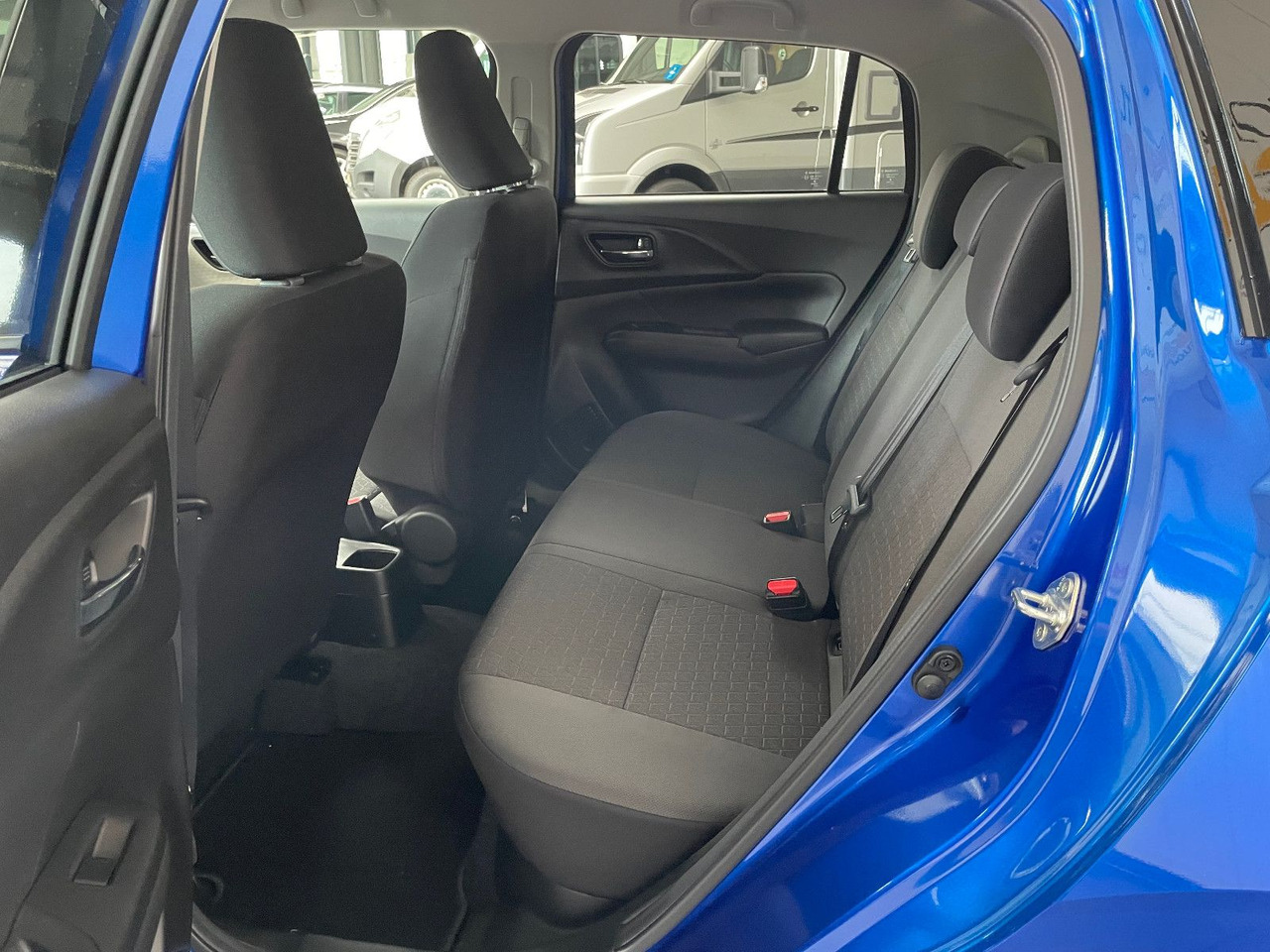 Voiture Suzuki Swift 1.2 DUALJET HYBRID Comfort+: photos 12