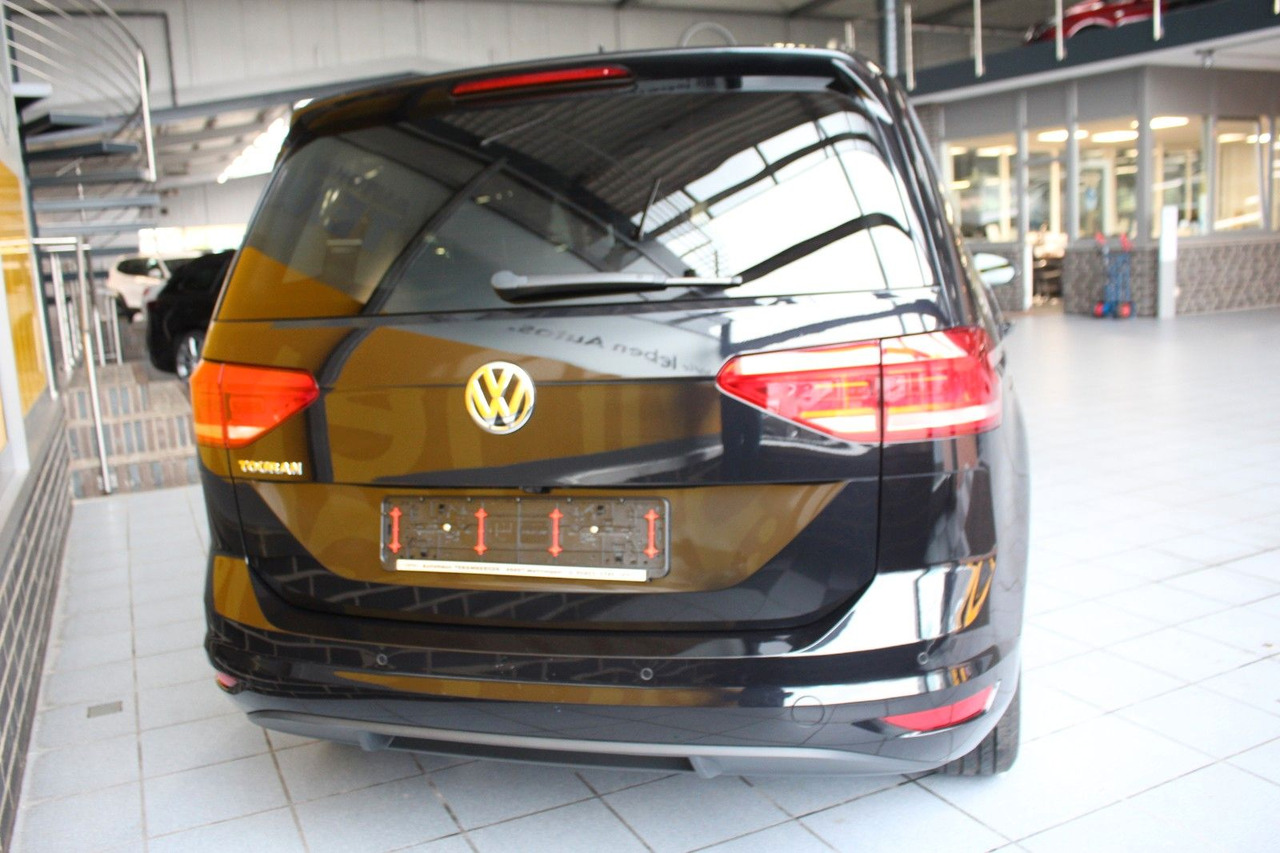 Volkswagen Touran Comfortline BMT S/S Navi Kamera ACC - Transport de personnes: photos 4 Volkswagen Touran Comfortline BMT S/S Navi Kamera ACC - Transport de personnes: photos 4