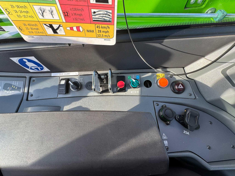 Chariot télescopique Merlo TF 38.10 Merlo TF 38.10 CS: photos 17 Chariot télescopique Merlo TF 38.10 Merlo TF 38.10 CS: photos 17