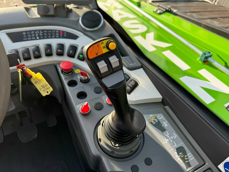 Chariot télescopique Merlo TF 38.10 Merlo TF 38.10 CS: photos 14 Chariot télescopique Merlo TF 38.10 Merlo TF 38.10 CS: photos 14