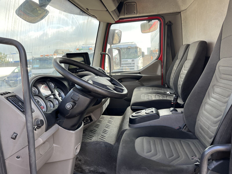 DAF LF45 210 en leasing occasion DAF LF45 210: photos 6