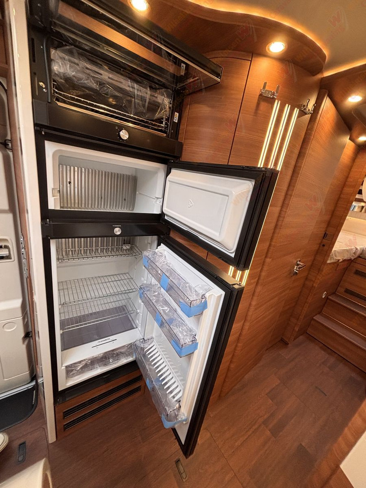 Camping-car intégral Carthago chic c-line I 4.9 LE L MJ25*Mercedes*Super-Paket: photos 13
