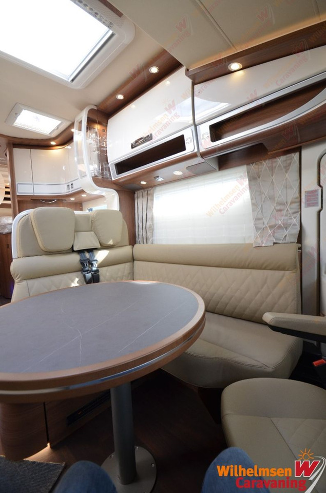 Camping-car intégral Carthago chic e-line I 50 LE DA Mercedes*Modell 2025: photos 9