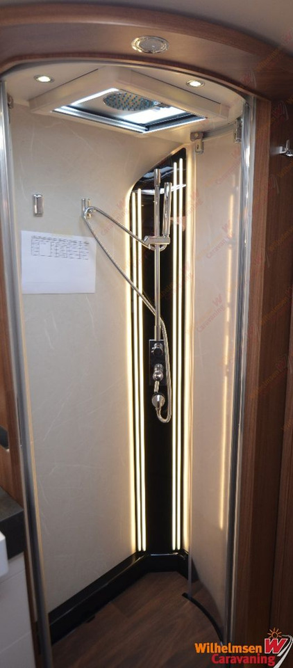 Camping-car intégral Carthago chic e-line I 64 XL QB MJ2025*MB*Autark*SKY*Voll: photos 17