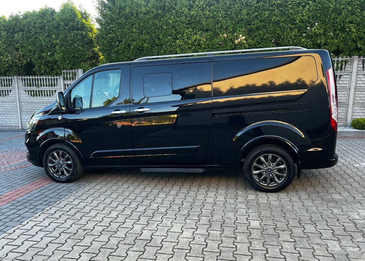 Ford Tourneo Custom Turneo Tytanium X specjalistyczny dla Inwalidów - Minibus, Transport de personnes: photos 5 Ford Tourneo Custom Turneo Tytanium X specjalistyczny dla Inwalidów - Minibus, Transport de personnes: photos 5