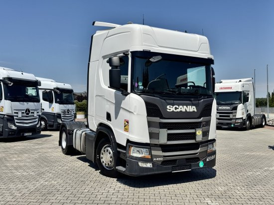 Scania R450 3 Stück verfügbar DC 13 164 Euro 6 Highline Retarder - Tracteur routier: photos 1 Scania R450 3 Stück verfügbar DC 13 164 Euro 6 Highline Retarder - Tracteur routier: photos 1