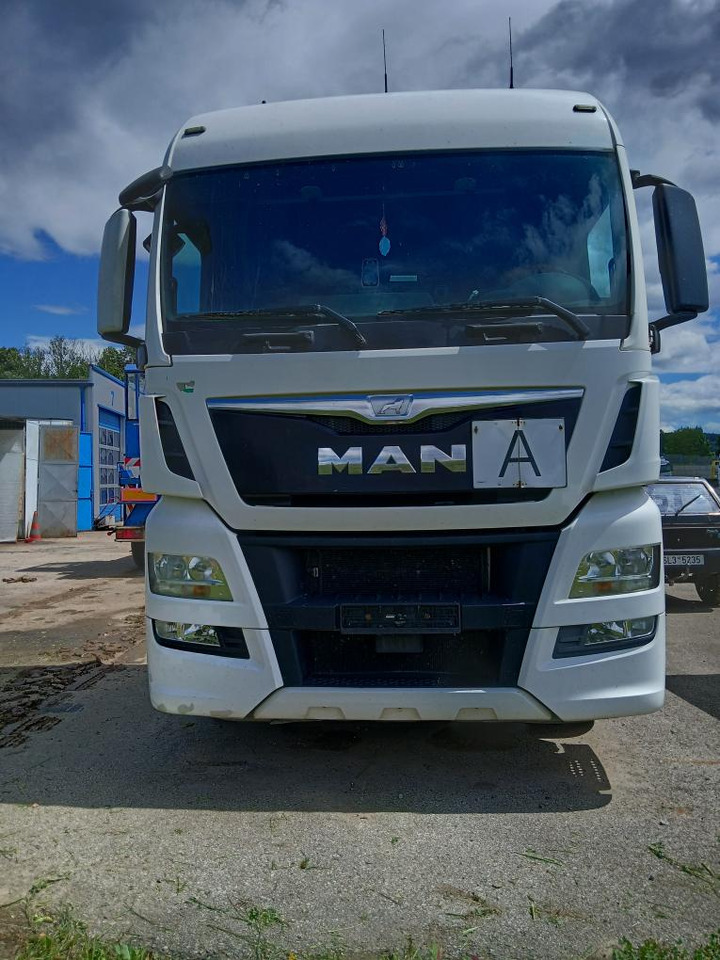 MAN TGX - Tracteur routier: photos 1 MAN TGX - Tracteur routier: photos 1