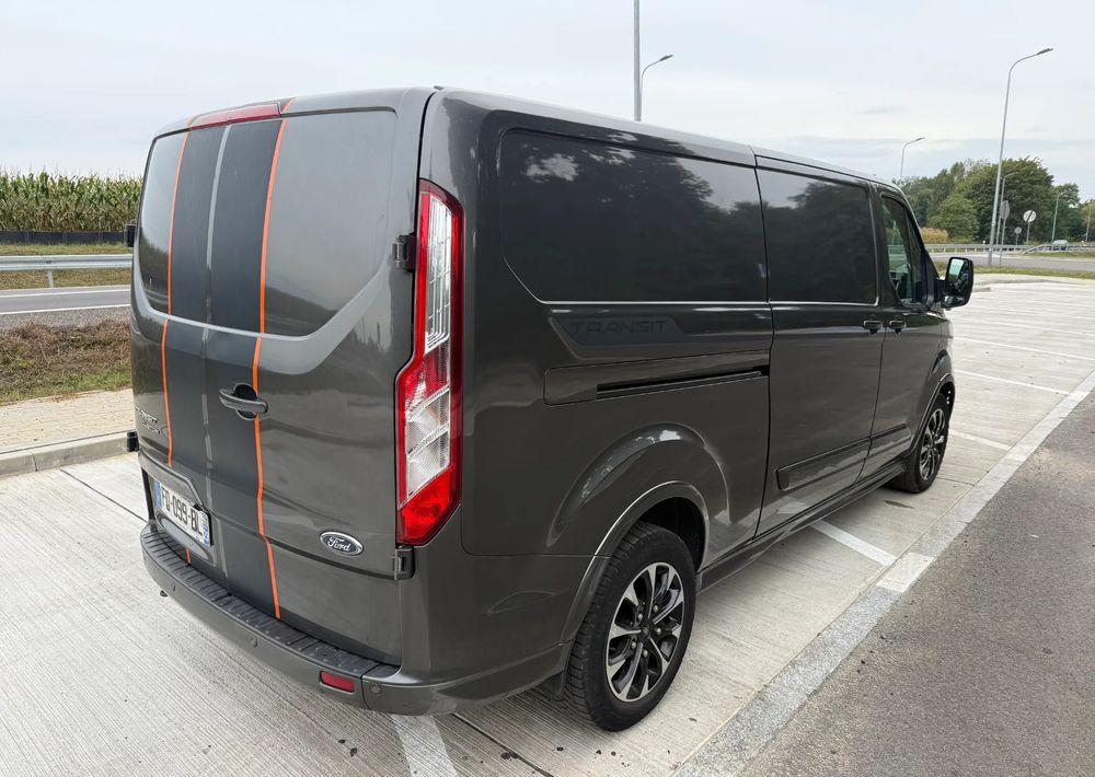 Ford TRANSIT CUSTOM - Fourgonnette: photos 4 Ford TRANSIT CUSTOM - Fourgonnette: photos 4