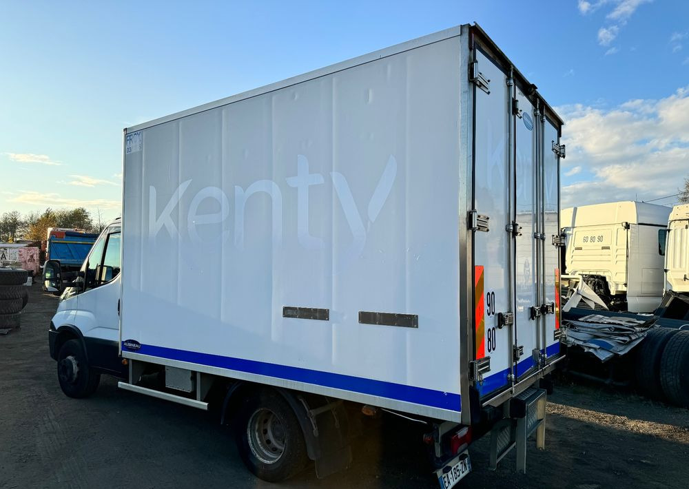 Iveco 70-170 - Camion frigorifique: photos 3 Iveco 70-170 - Camion frigorifique: photos 3