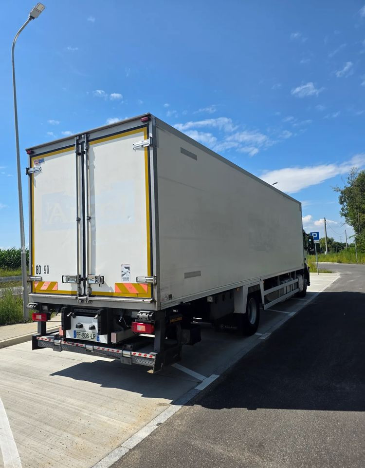 Camion frigorifique Volvo FM 330 D 11 EURO 6-D: photos 8