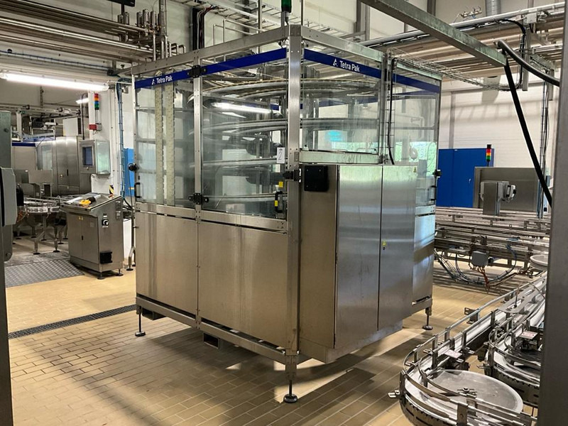 Tetra Pak ACHX10-0400-44 - Bande transporteuse: photos 4 Tetra Pak ACHX10-0400-44 - Bande transporteuse: photos 4