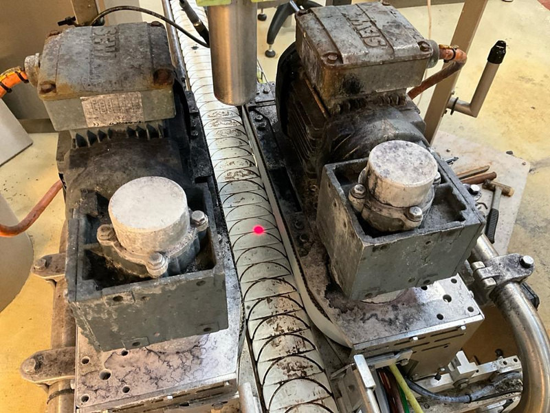 Tetra Pak - Bande transporteuse: photos 4 Tetra Pak - Bande transporteuse: photos 4