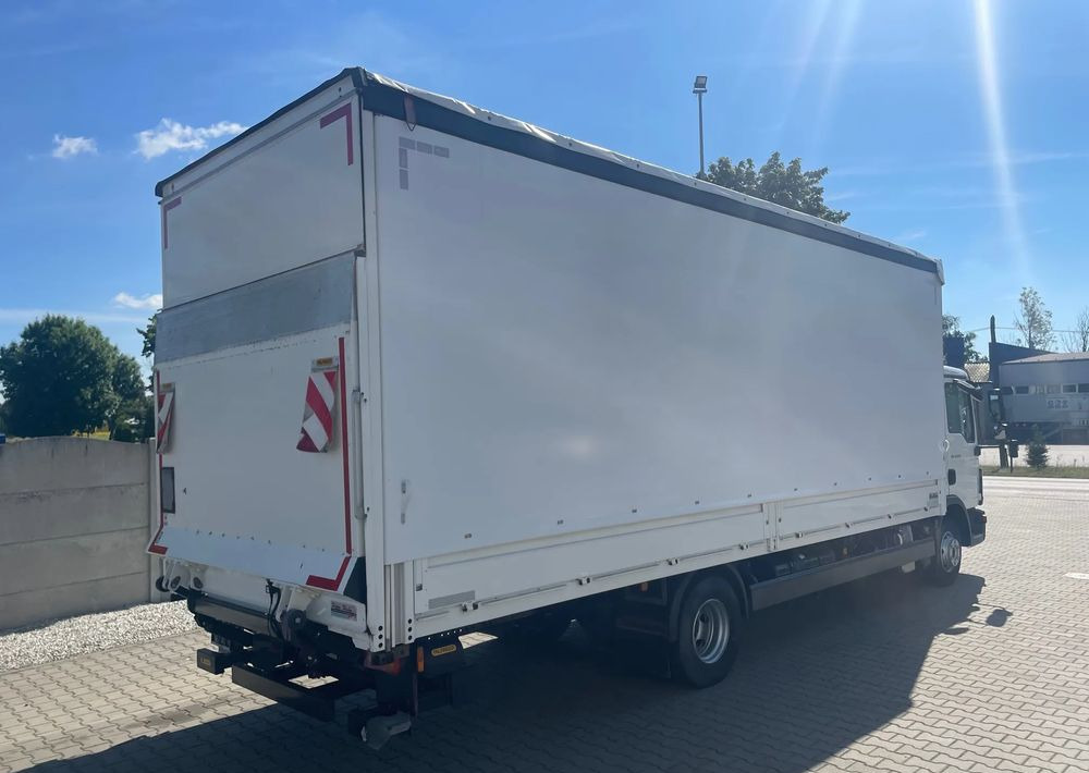 MAN TGL 12.220, Burtofirana! - Camion à rideaux coulissants: photos 4 MAN TGL 12.220, Burtofirana! - Camion à rideaux coulissants: photos 4