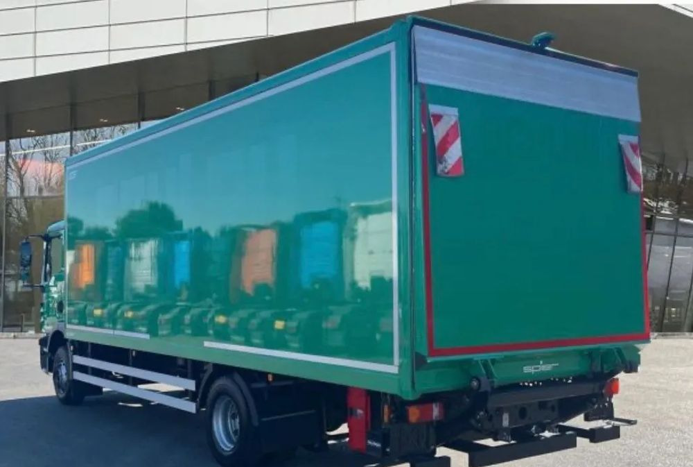 MAN TGM 15.250 - Camion fourgon: photos 3 MAN TGM 15.250 - Camion fourgon: photos 3