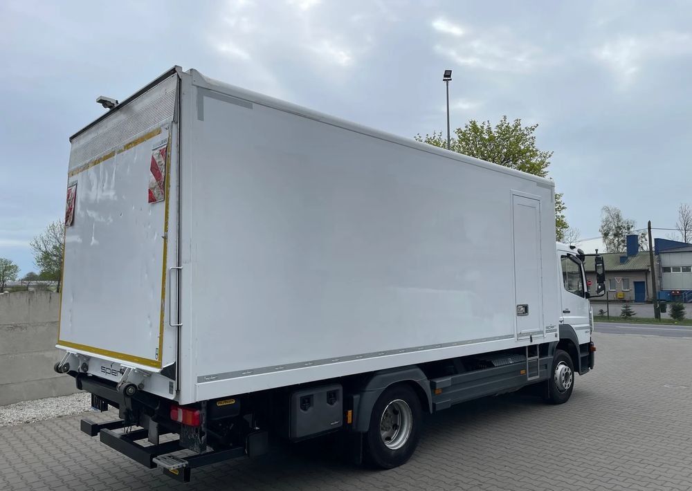 Camion fourgon Mercedes-Benz ATEGO 1324, 15 EUROPALET, ŁADOWNOŚĆ 7,5 T: photos 8 Camion fourgon Mercedes-Benz ATEGO 1324, 15 EUROPALET, ŁADOWNOŚĆ 7,5 T: photos 8