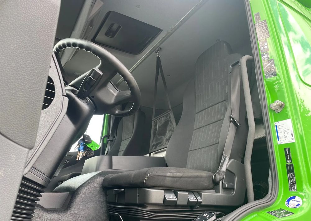 Camion à rideaux coulissants Mercedes-Benz ATEGO 1624/ KABINA SYPIALNA!: photos 12