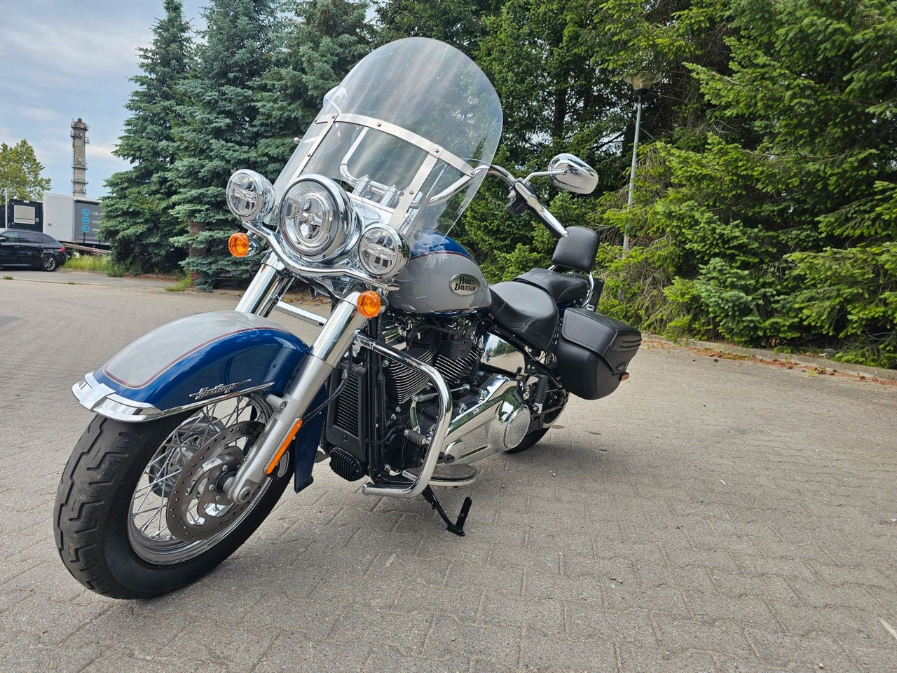 Harley-Davidson SOFTAIL Heritage Classic 114 nur 600km! Gepflegt - Motocyclette: photos 2 Harley-Davidson SOFTAIL Heritage Classic 114 nur 600km! Gepflegt - Motocyclette: photos 2