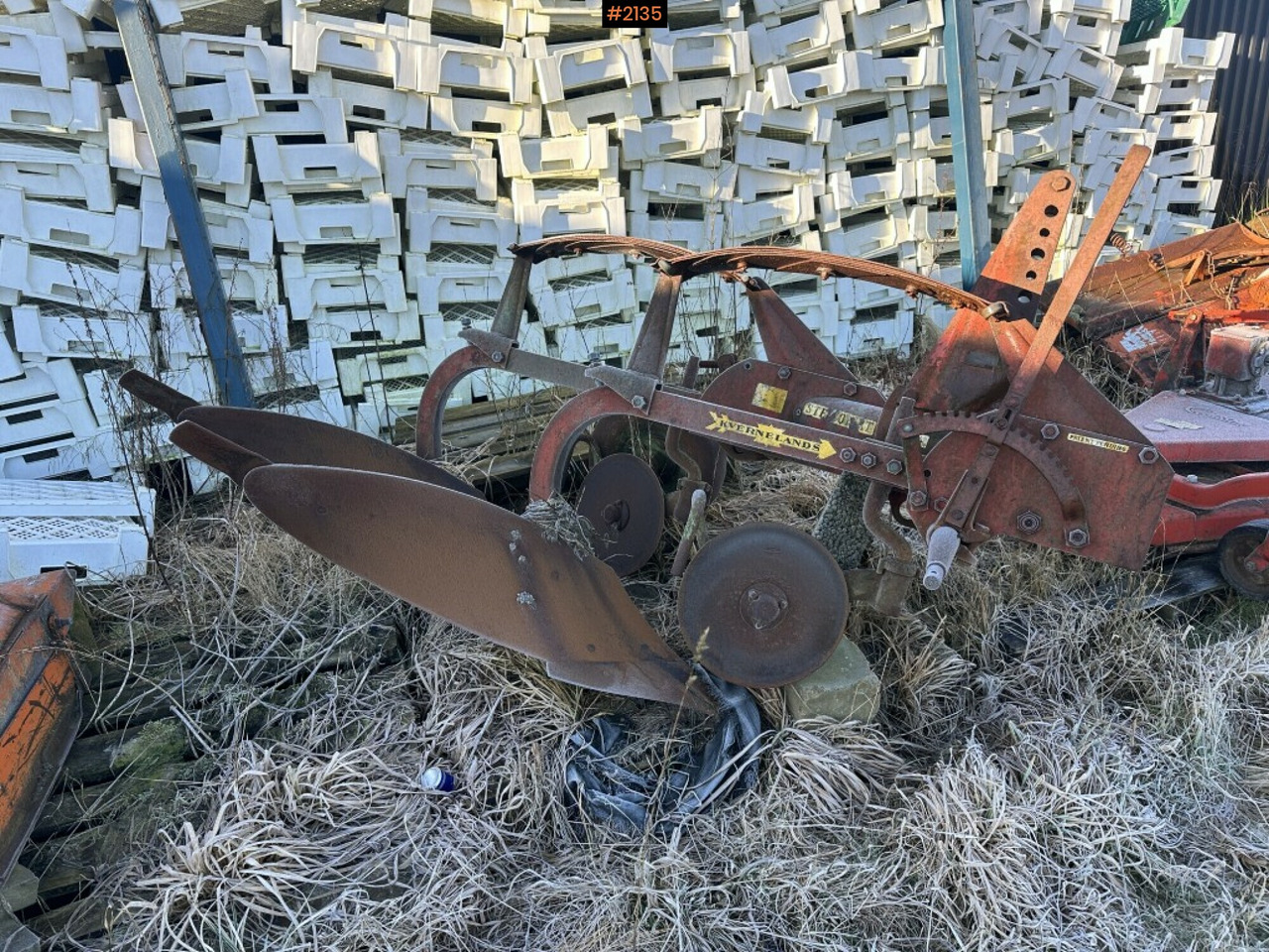 Plow Kverneland Stenomat 2-skärig - Outils du sol: photos 1 Plow Kverneland Stenomat 2-skärig - Outils du sol: photos 1