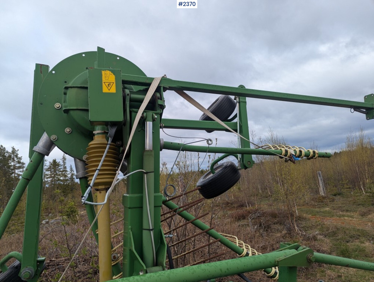 Matériel de fenaison Rotary Rake Krone Swadro 1010: photos 12