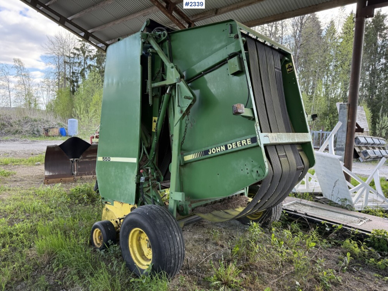 Round baler, John Deere 550 - Matériel de fenaison: photos 3 Round baler, John Deere 550 - Matériel de fenaison: photos 3