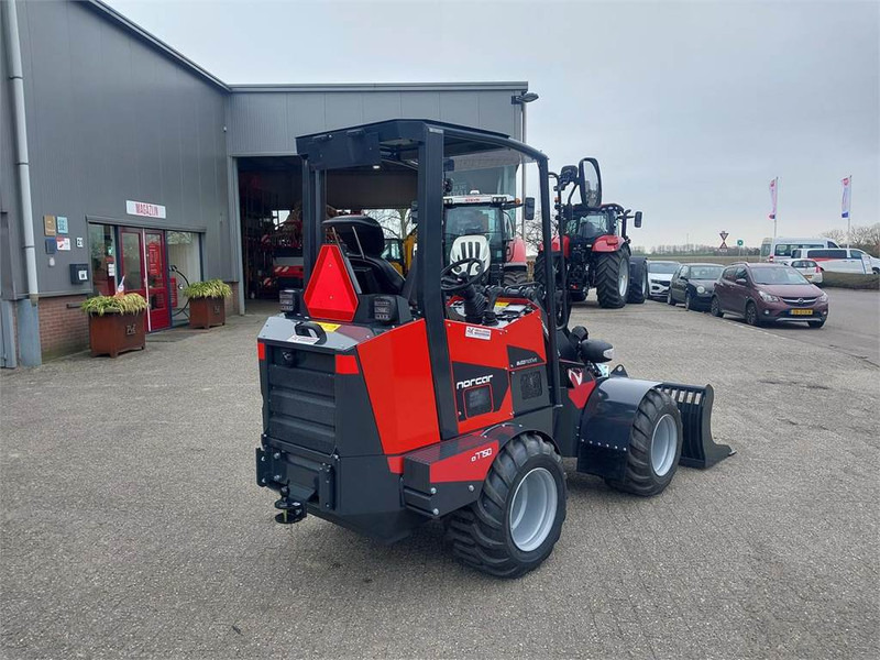 NORCAR a7750 automotive - Valet de ferme: photos 3 NORCAR a7750 automotive - Valet de ferme: photos 3