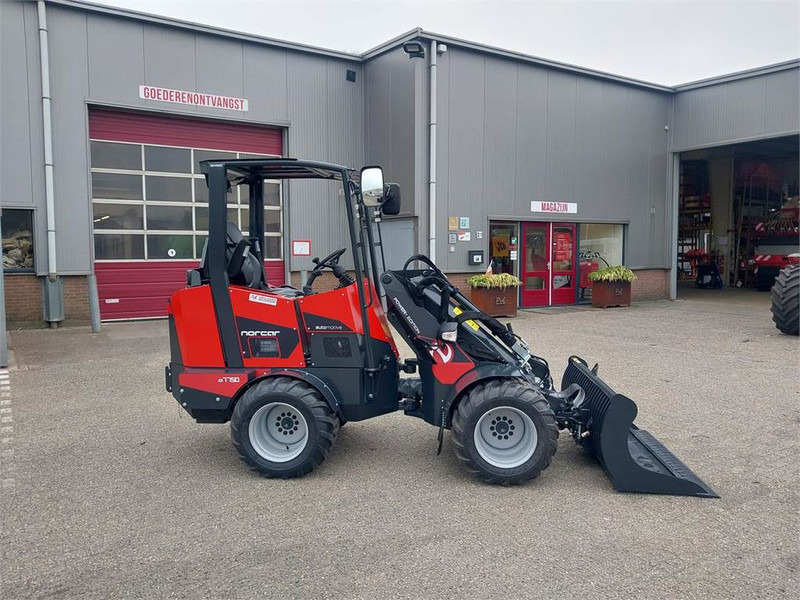 NORCAR a7750 automotive - Valet de ferme: photos 2 NORCAR a7750 automotive - Valet de ferme: photos 2