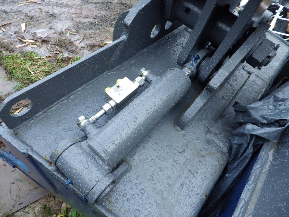 Godet pour pelle pour Engins de chantier Planierlöffel 1200 mm hydr. schwenkbar MS08    (netto 3300,00): photos 6