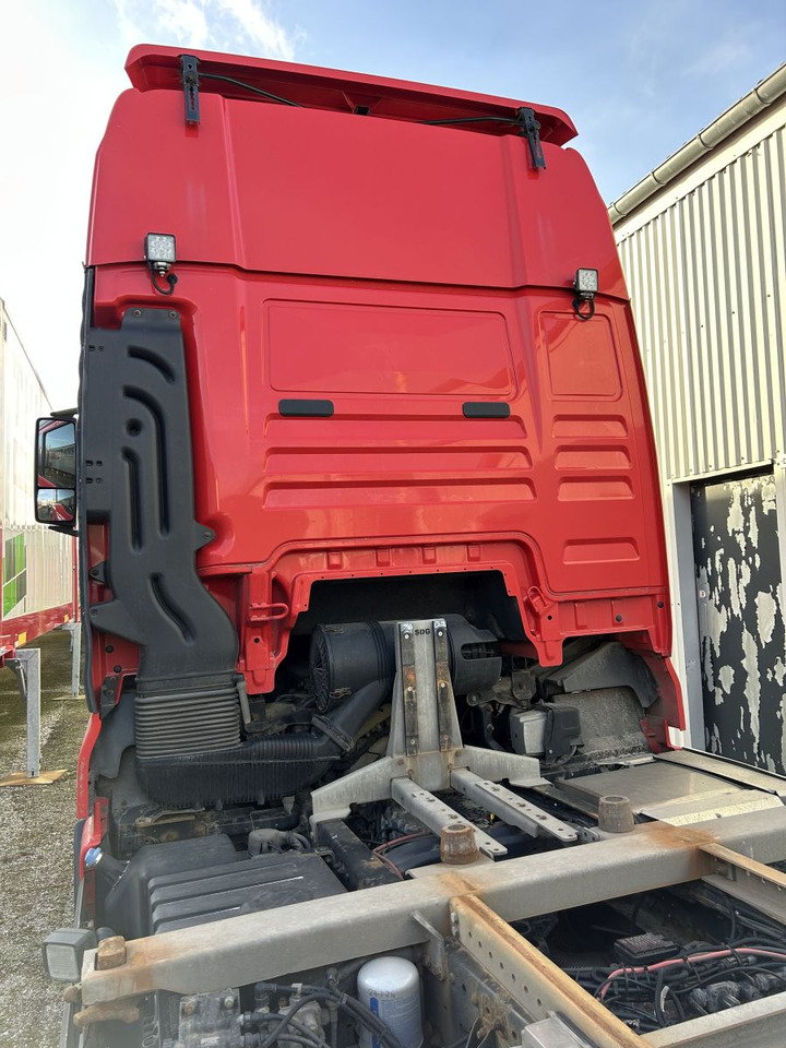 MAN TG 26 6x2 - Camion porte-conteneur/ Caisse mobile: photos 3 MAN TG 26 6x2 - Camion porte-conteneur/ Caisse mobile: photos 3