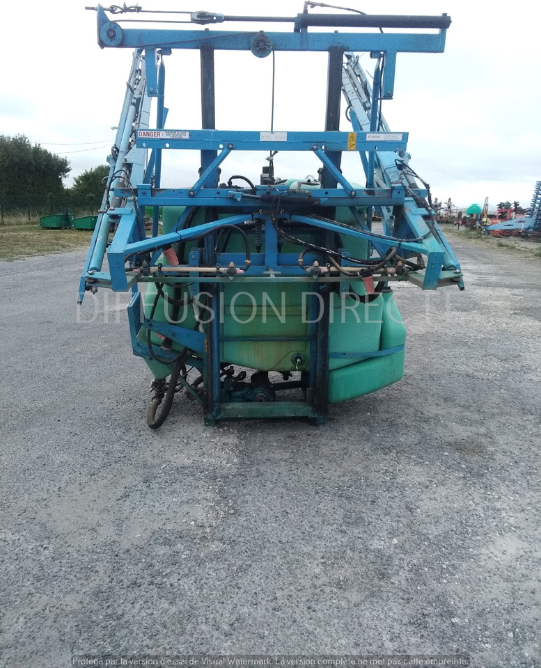 BERTHOUD PULVERISATEUR MACK 12 - Pulvérisateur: photos 4 BERTHOUD PULVERISATEUR MACK 12 - Pulvérisateur: photos 4