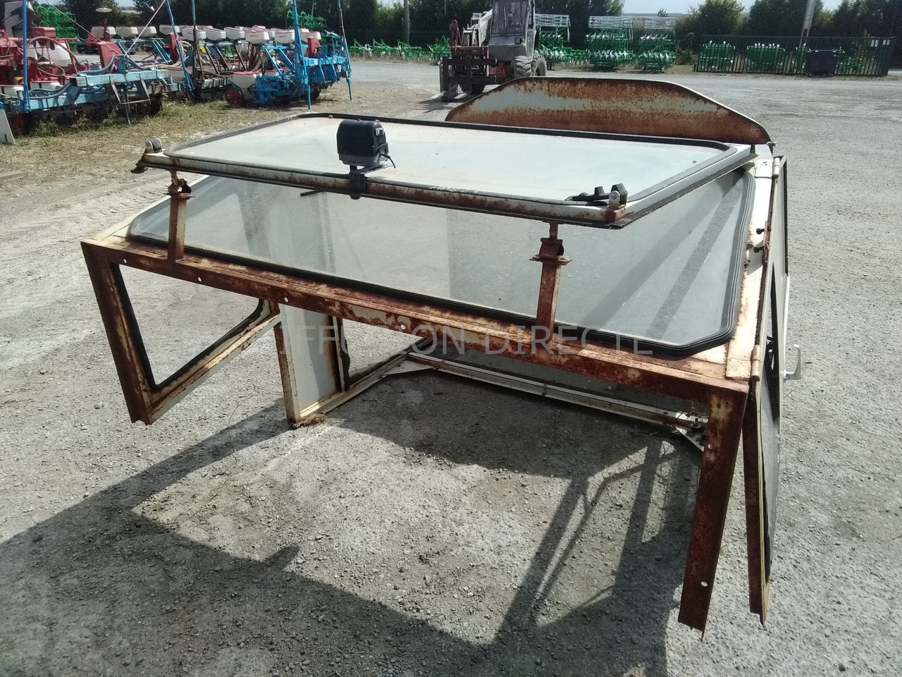 CLAAS CABINE - Cabine pour Machine agricole: photos 3 CLAAS CABINE - Cabine pour Machine agricole: photos 3