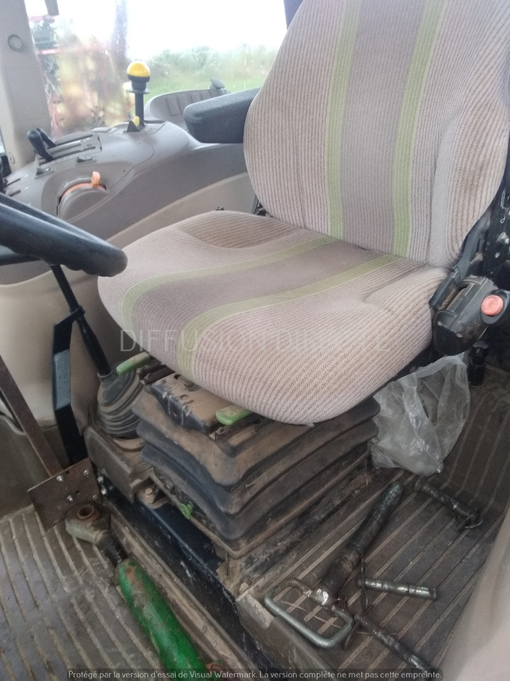 JOHN DEERE TRACTEUR AGRICOLE 5090 M - Tracteur agricole: photos 5 JOHN DEERE TRACTEUR AGRICOLE 5090 M - Tracteur agricole: photos 5