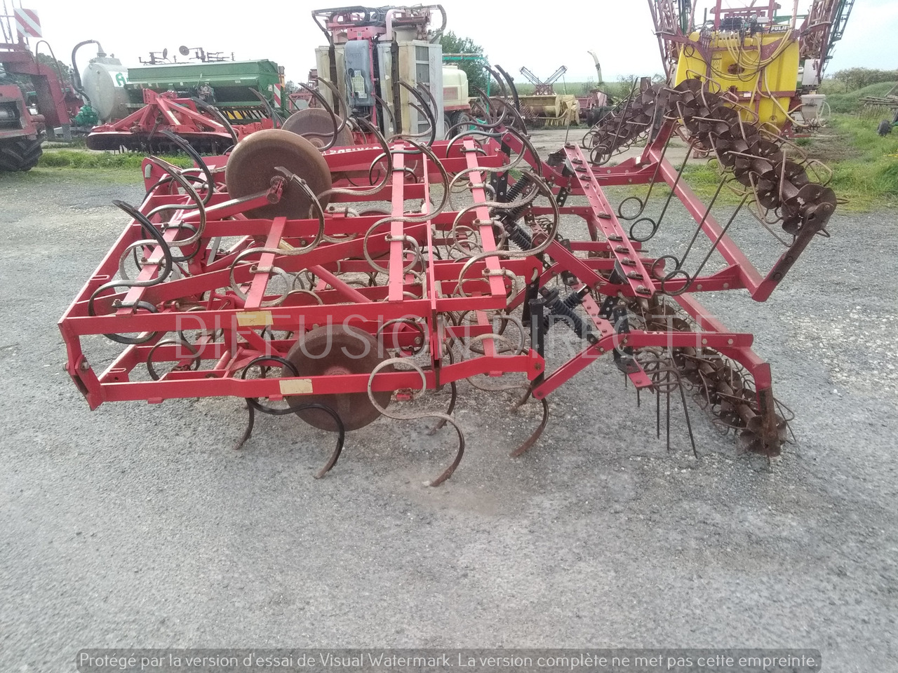 KONGSKILDE VIBROCULTEUR SUPER Q SGC - Bineuse: photos 2 KONGSKILDE VIBROCULTEUR SUPER Q SGC - Bineuse: photos 2