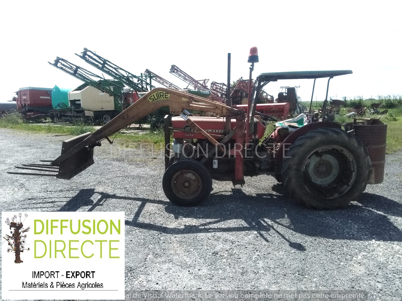 MASSEY FERGUSON TRACTEUR AGRICOLE 140 SUPER - Tracteur agricole: photos 1 MASSEY FERGUSON TRACTEUR AGRICOLE 140 SUPER - Tracteur agricole: photos 1